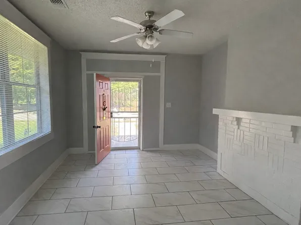 (undisclosed Address), Memphis, TN 38106