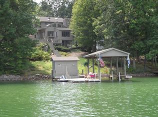 420 Windtree Dr, Moneta, VA 24121