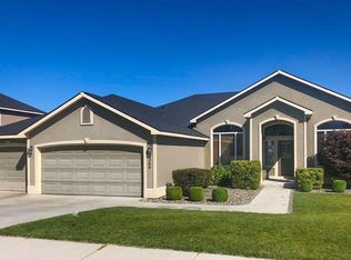 3566 Regent St, Richland, WA 99352