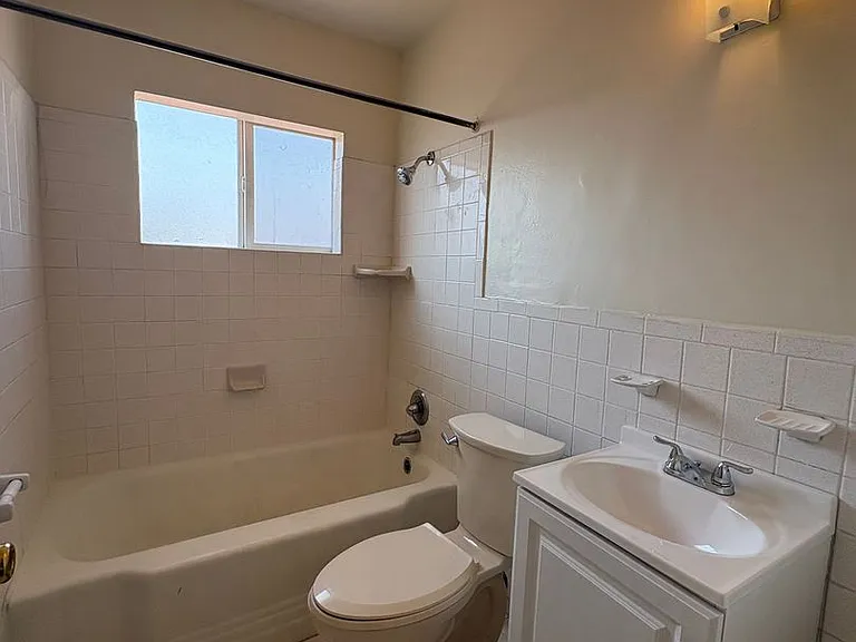 6412 Navajo Ave — Photo 10