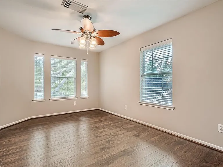 3810 Breaker Ct — Photo 21