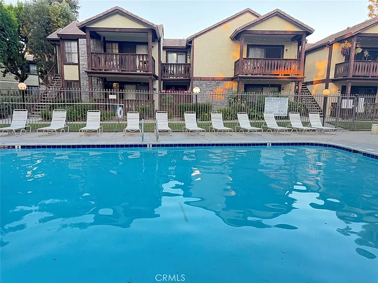 12394 Rock Springs Ct — Photo 12