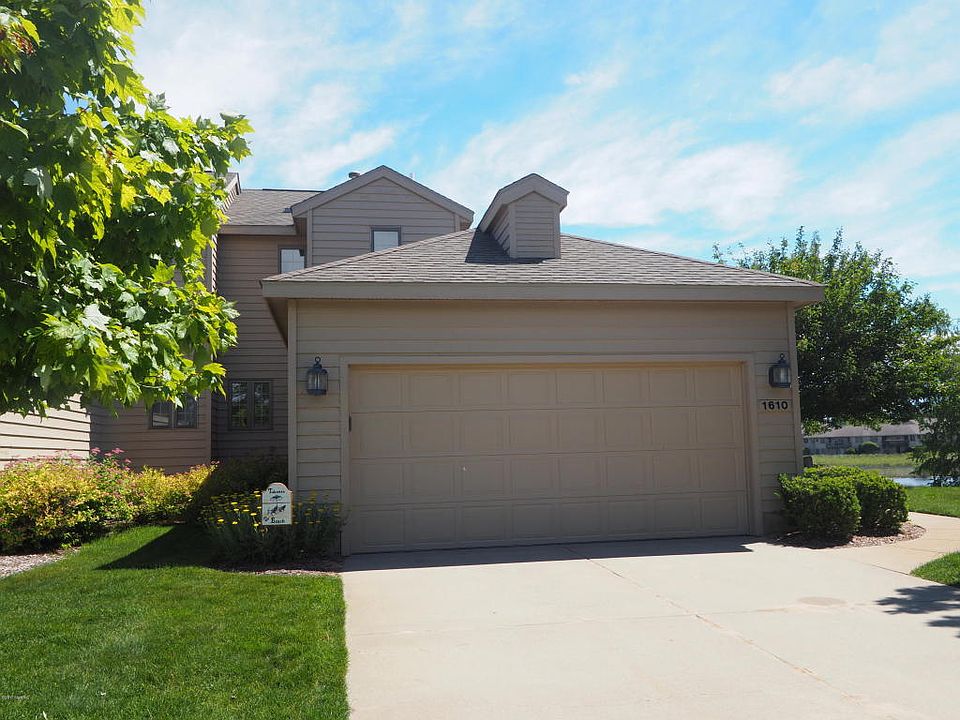 1st image of 1610 W Harbour Towne Cir