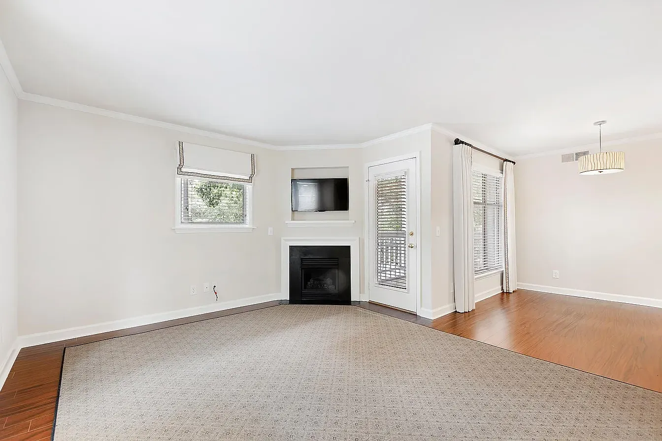 1 bed, 732 sqft, $1,500 — Photo 4