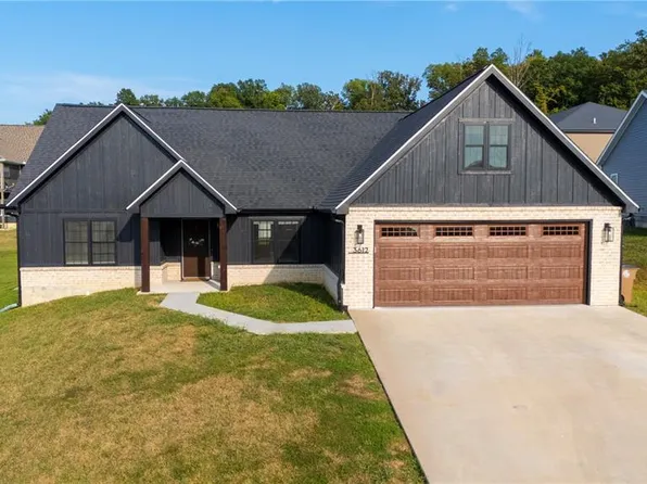 3612 Limestone Ln, Cape Girardeau, MO 63701