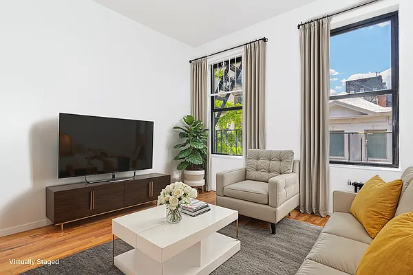 Rented by REAL New York | media 6