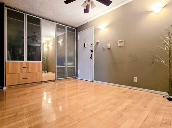 118-18 Union Turnpike image 5 of 29