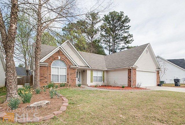1st image of 2077 Steffi Ln