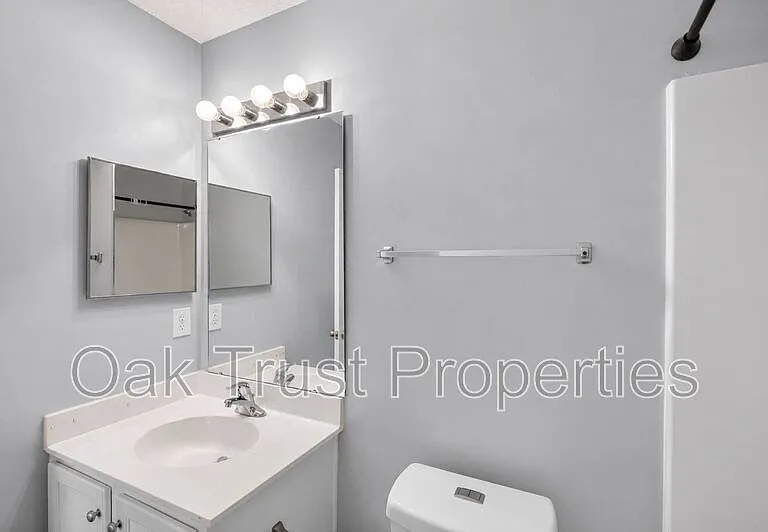 1001 Elm Hall Cir — Photo 13