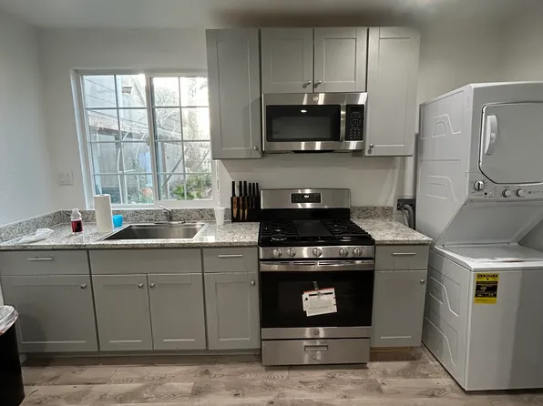 6433 Pastor Timothy J Winters St, San Diego, CA 92114