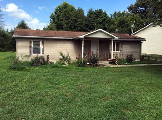 135 Walter Ln, Waco, KY 40385