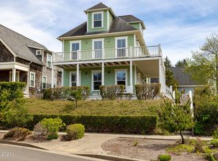 2772 SW Barnacle Ave, Lincoln City, OR 97367