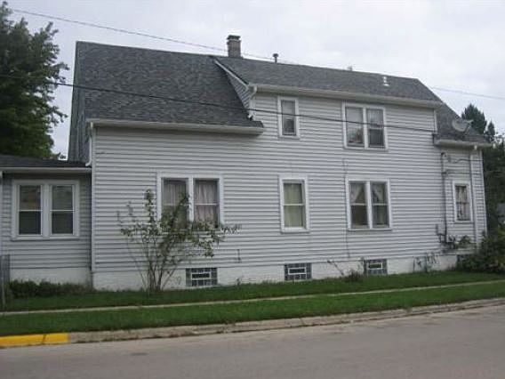 2nd image of 1645 Elizabeth Ave