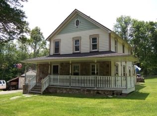 16 Glen Rd, Wantage, NJ 07461