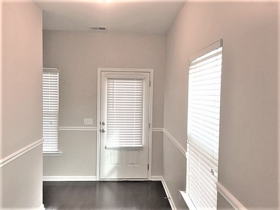 4th image of 51 Sand Valley Ct