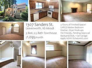 1307 Sanders St, Leavenworth, KS 66048