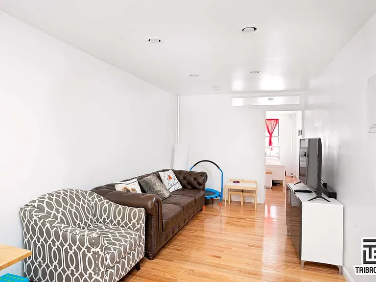 18 E 116th St #3 — Photo 1