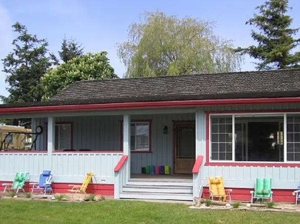 2144 Birch St, Point Roberts, WA 98281