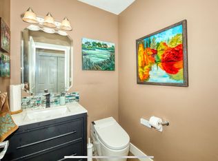 22997 Gilbert Dr, Maple Ridge, BC V4R0C3