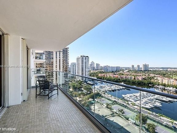3rd image of 19707 Turnberry Way APT 27B