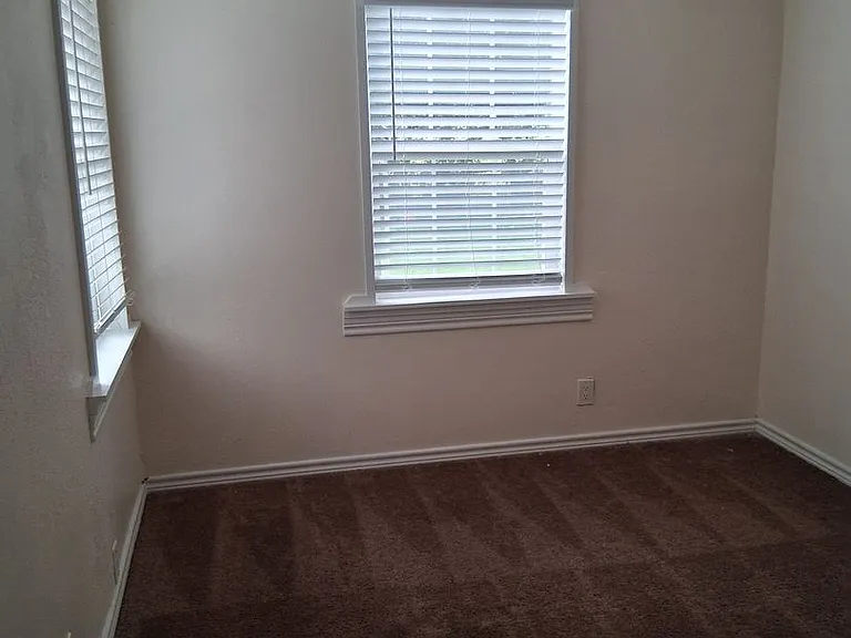 1414 Alta Mira Dr — Photo 22