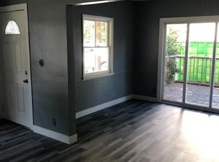 19420 Wyandotte St, Reseda, CA 91335