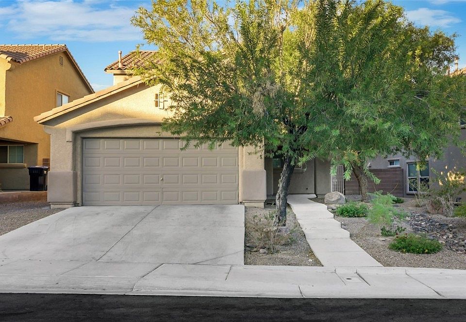 1st image of 2604 Courlan Dr