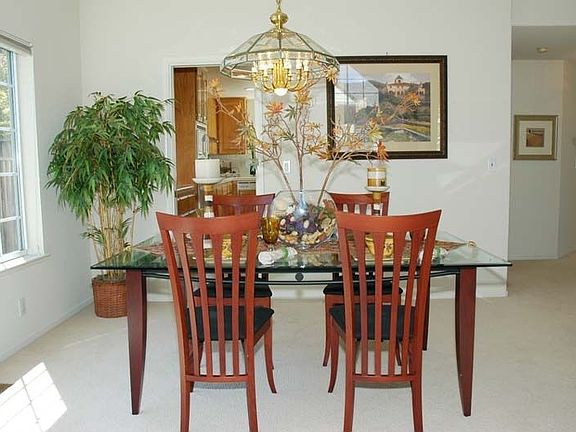 Formal Dining