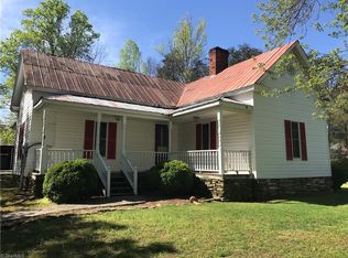 2550 Shacktown Rd, Yadkinville, NC 27055