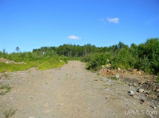 Drummond Lake Rd S, Covington, MI 49919