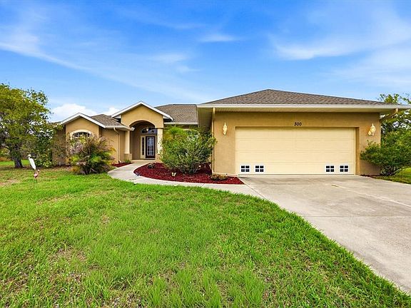 3rd image of 300 BAYTREE DRIVE