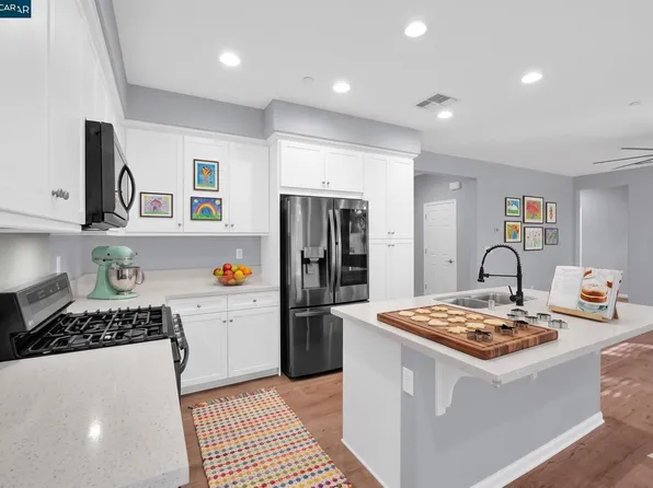 312 Macarthur Way, Brentwood, CA 94513