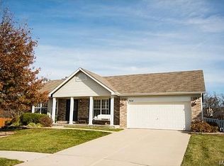 722 Autumn Glen Ln, Wentzville, MO 63385