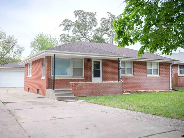 5410 Sumner St, Lincoln, NE 68506