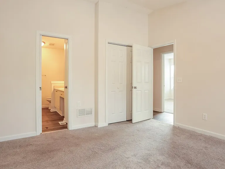 5987 Graywood Cir — Photo 13