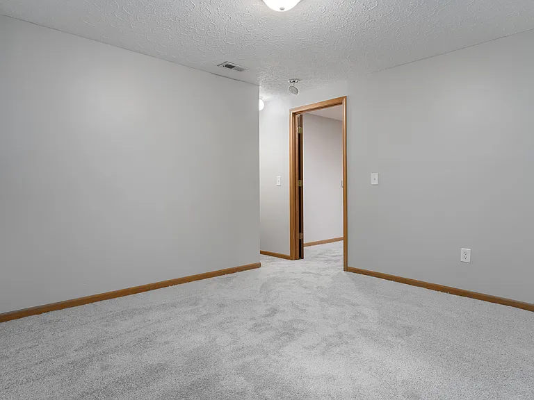 450 Hennigans Grove Rd — Photo 11