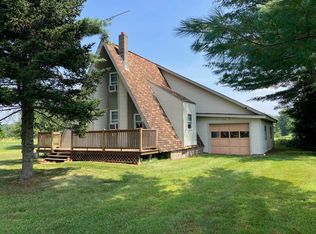 7047 State Route 100, Troy, VT 05868