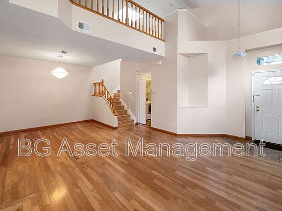 4th image of 176 Scotts Valley