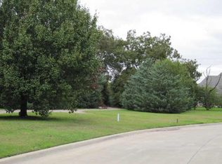 57 Ash Bluff Ln, Dallas, TX 75248