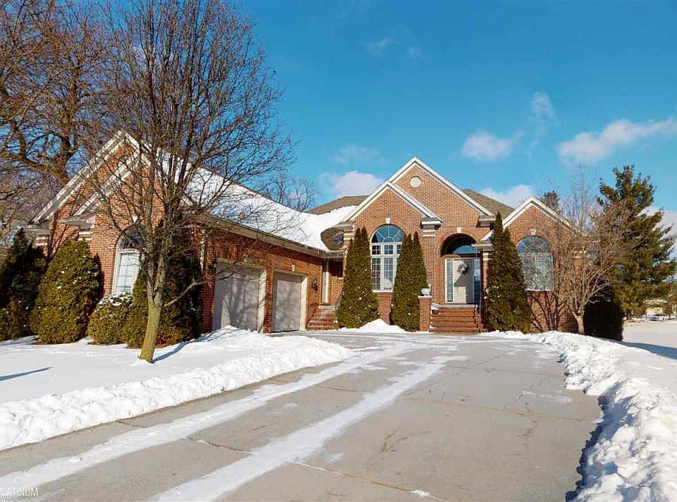 1st image of 7129 Balsam Ct