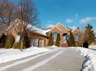 7129 Balsam Ct, Shelby Township, MI 48316
