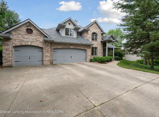 3987 White Pine Dr, Dewitt, MI 48820