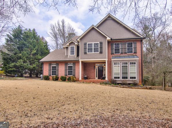 165 Tabor Forest Dr, Oxford, GA 30054