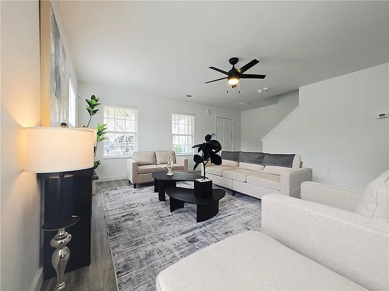 2529 Piering Dr — Photo 35