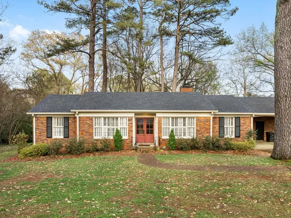 2131 Arlington Blvd, Florence, AL 35630