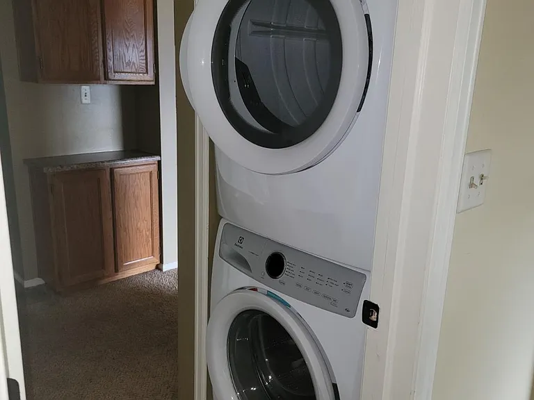 1074 Acapulco Ct — Photo 13