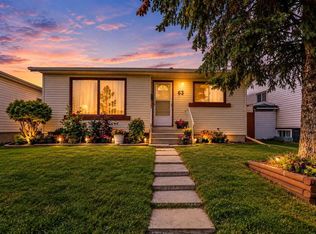 63 E Faldale Close NE, Calgary, AB T3J1V9