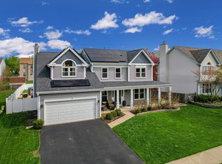 1379 Lance Ct, Carol Stream, IL 60188