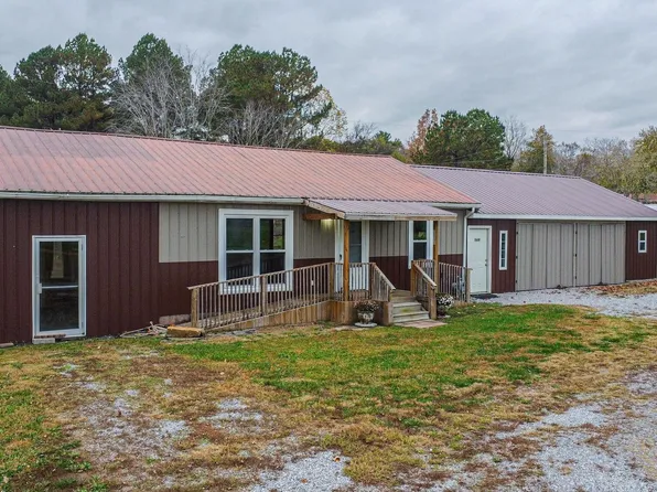 7637 Mott City Rd, Fredonia, KY 42411