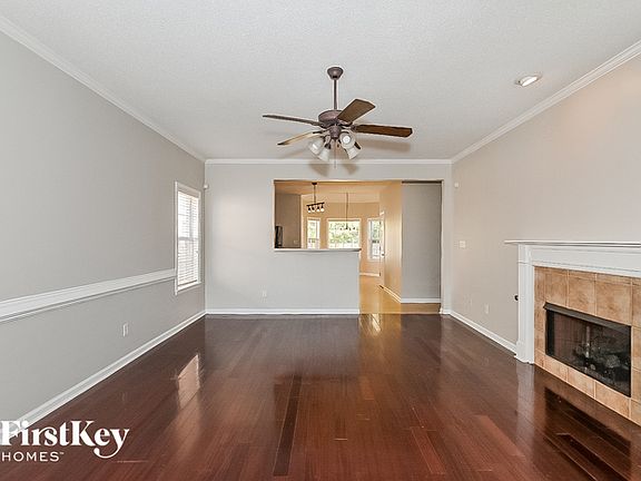 2nd image of 9156 Acadia Pl